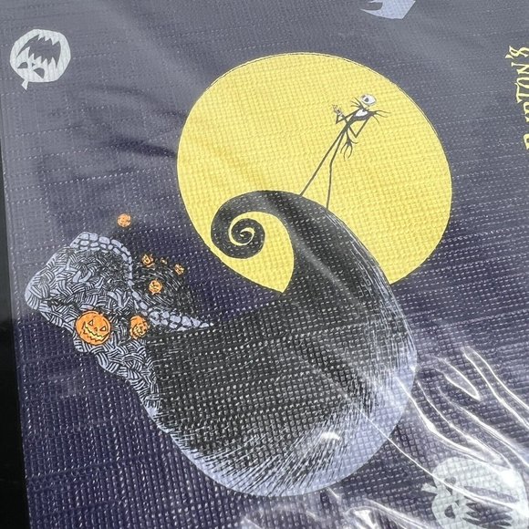 Disney Nightmare Before Christmas Tablecloth 70" Round Jack Skellington Pumpkins - Picture 4 of 12